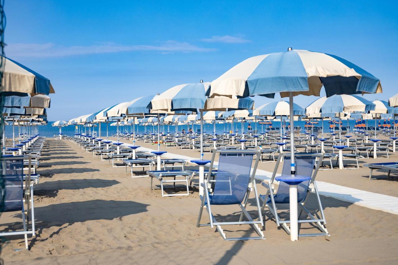 Residence Mediterraneo Марина-ди-Гроссето Экстерьер фото