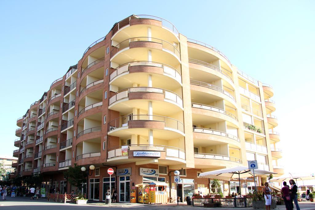 Residence Mediterraneo Марина-ди-Гроссето Экстерьер фото